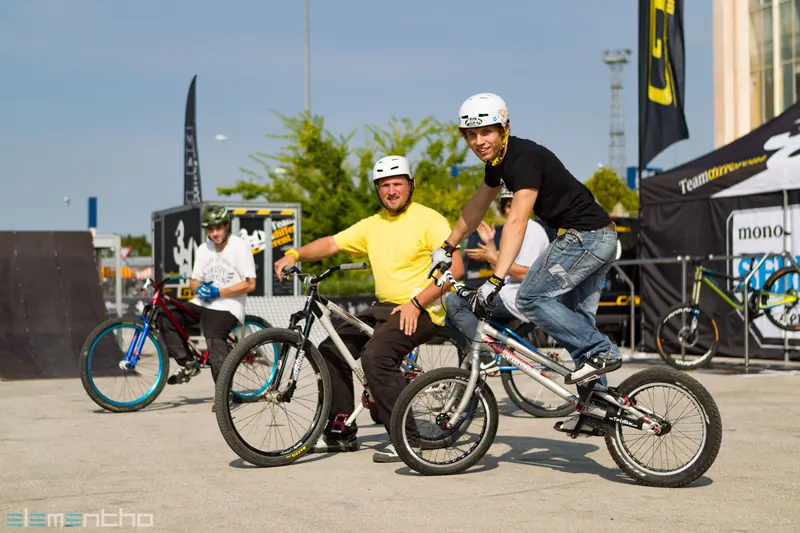 Rider BMX del GT 360 Degrees prima dello show